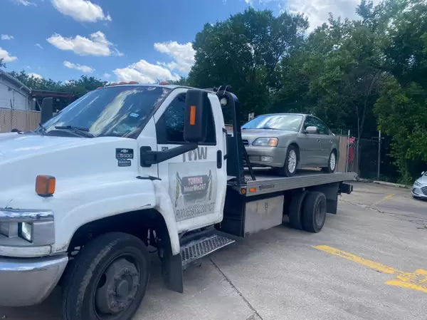 Flatbed tow trucks
